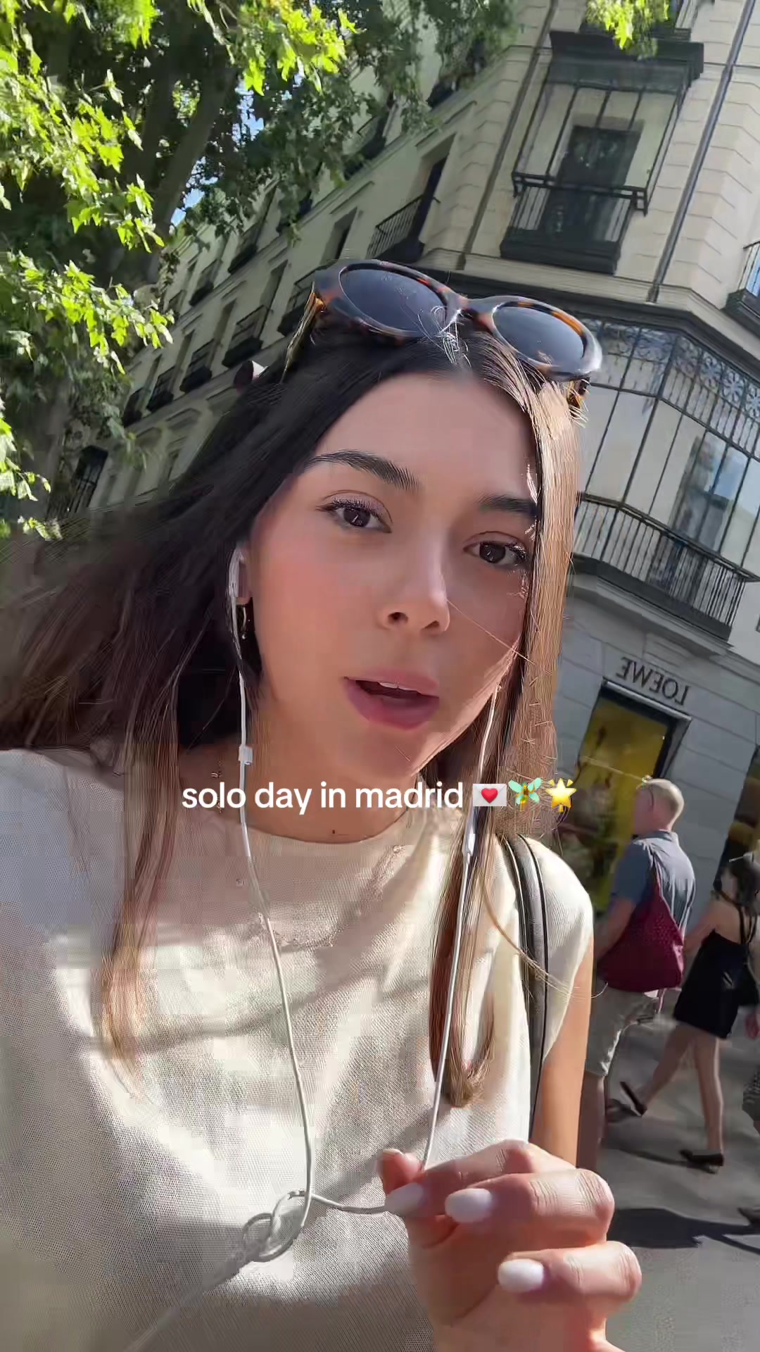 @adrianaleivaac
