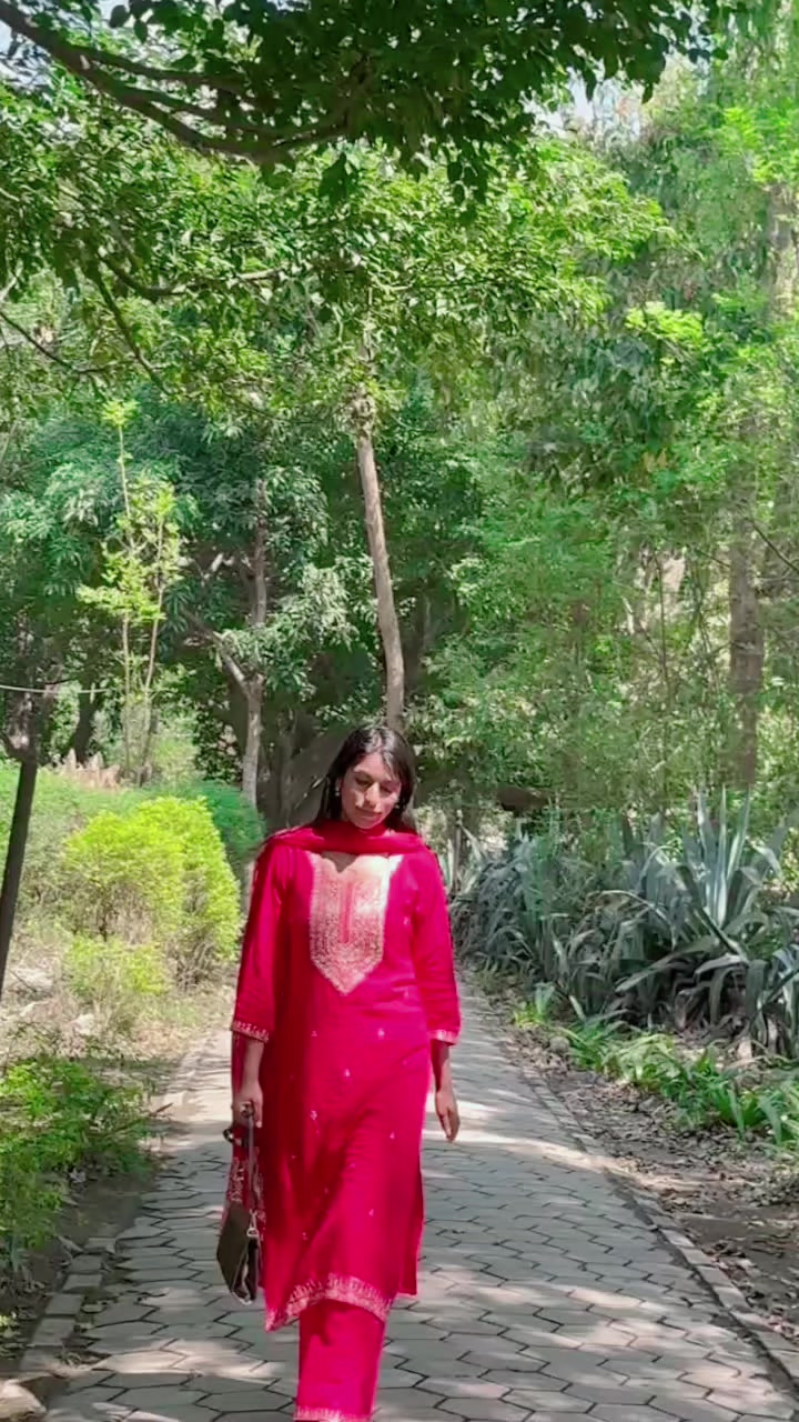 @🧿{सृष्टि चौलागाईं}♡❤️🕊️