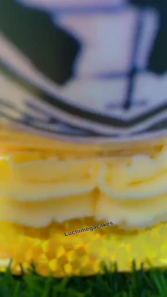 @luchimegacakes