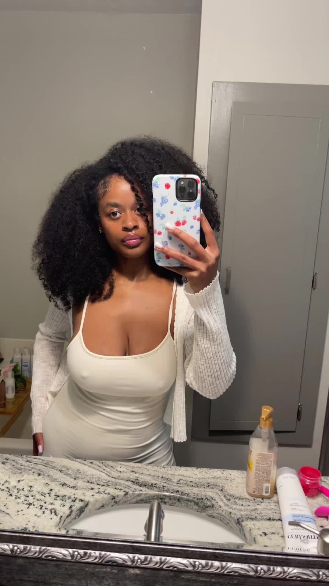 @So.Lana