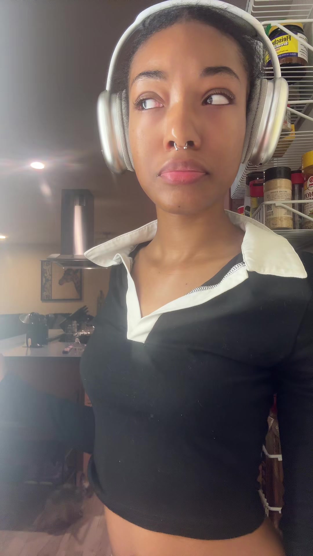 @😻