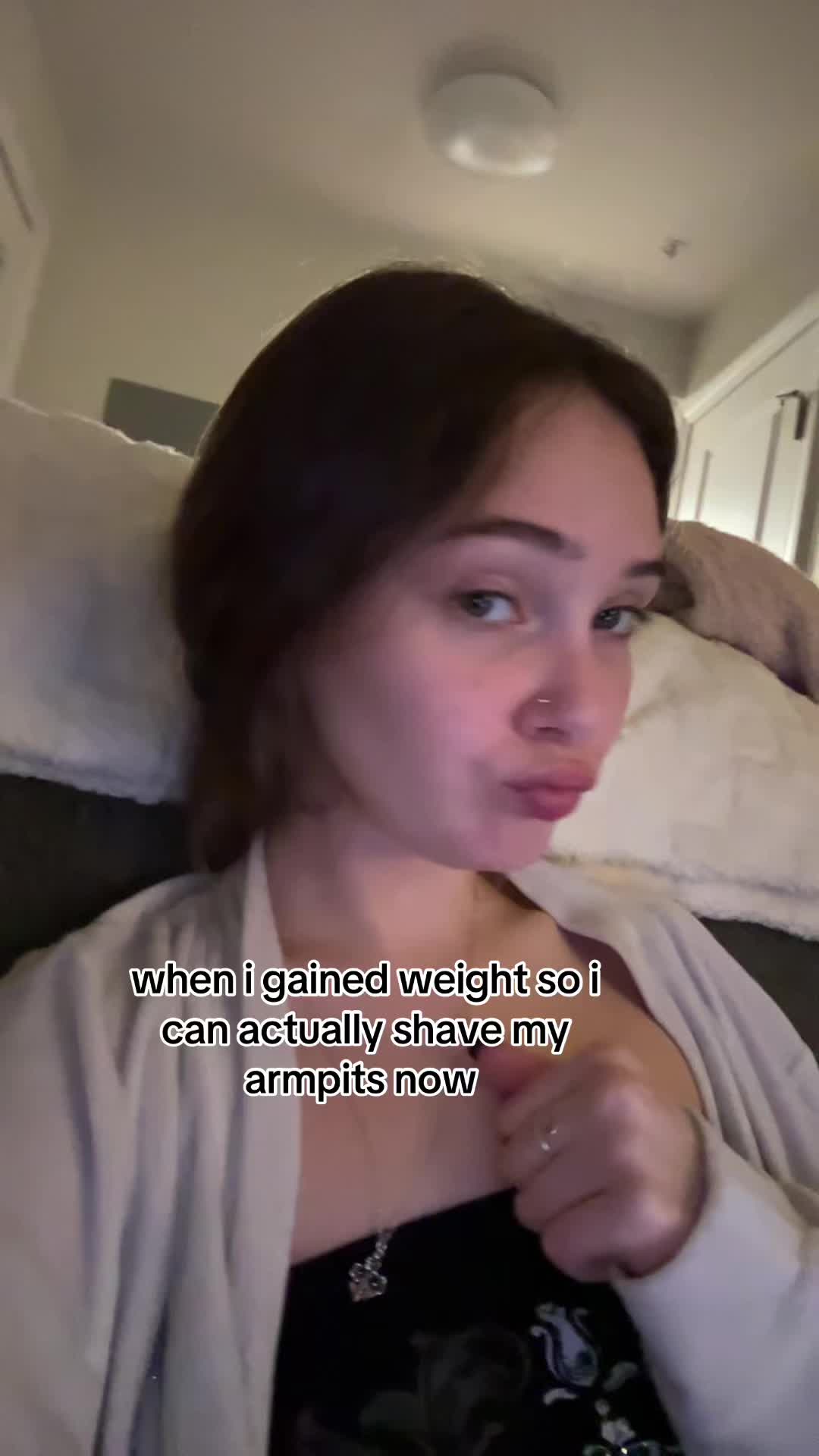 @nicole