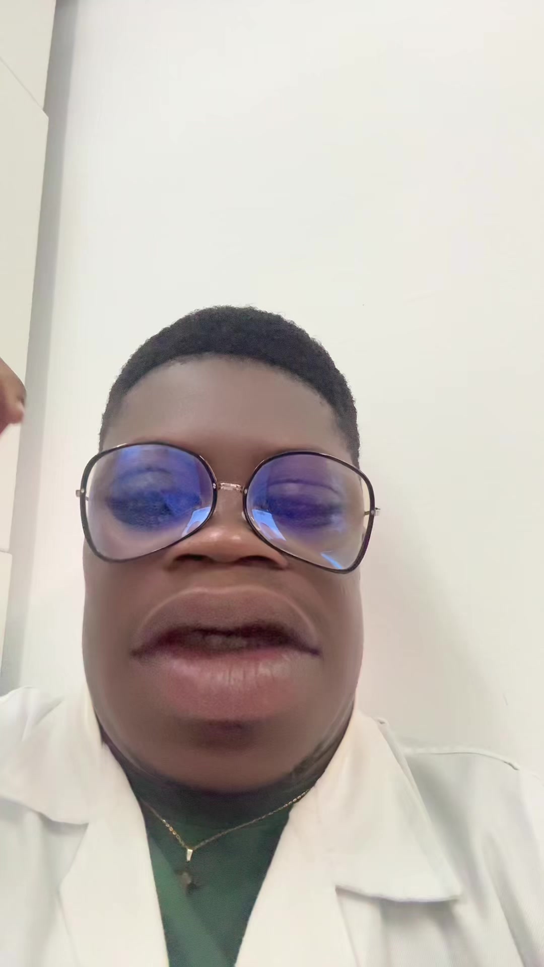 @DOCTEUR KPAPKATO🥼🩺🩻