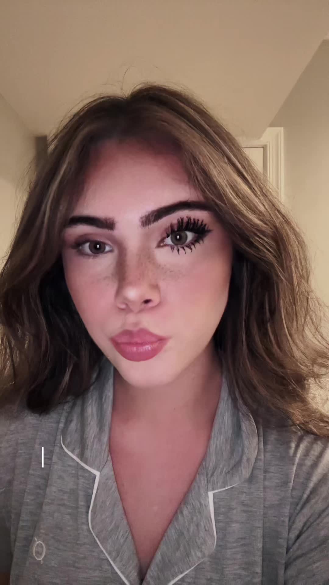 @scarlettslashes