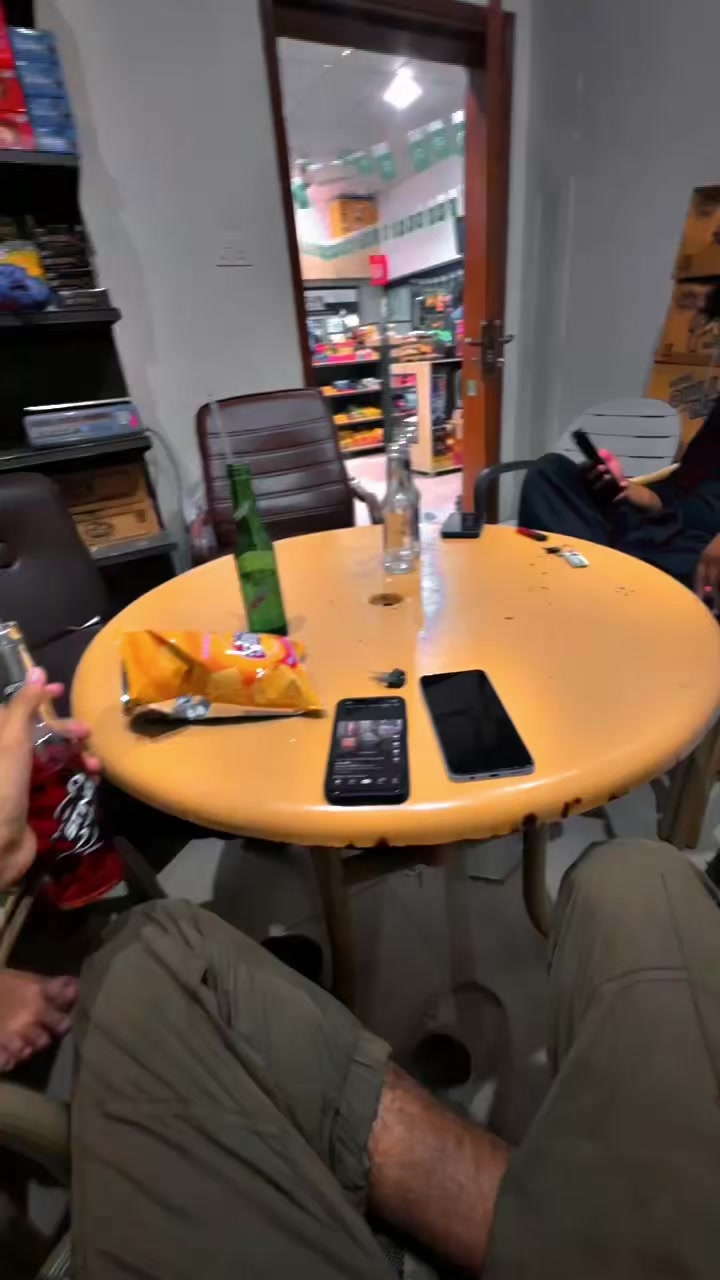@ʟɪꜰᴇ_ᴏꜰ_ꜱʜᴀᴍɪɪ🥂🚩