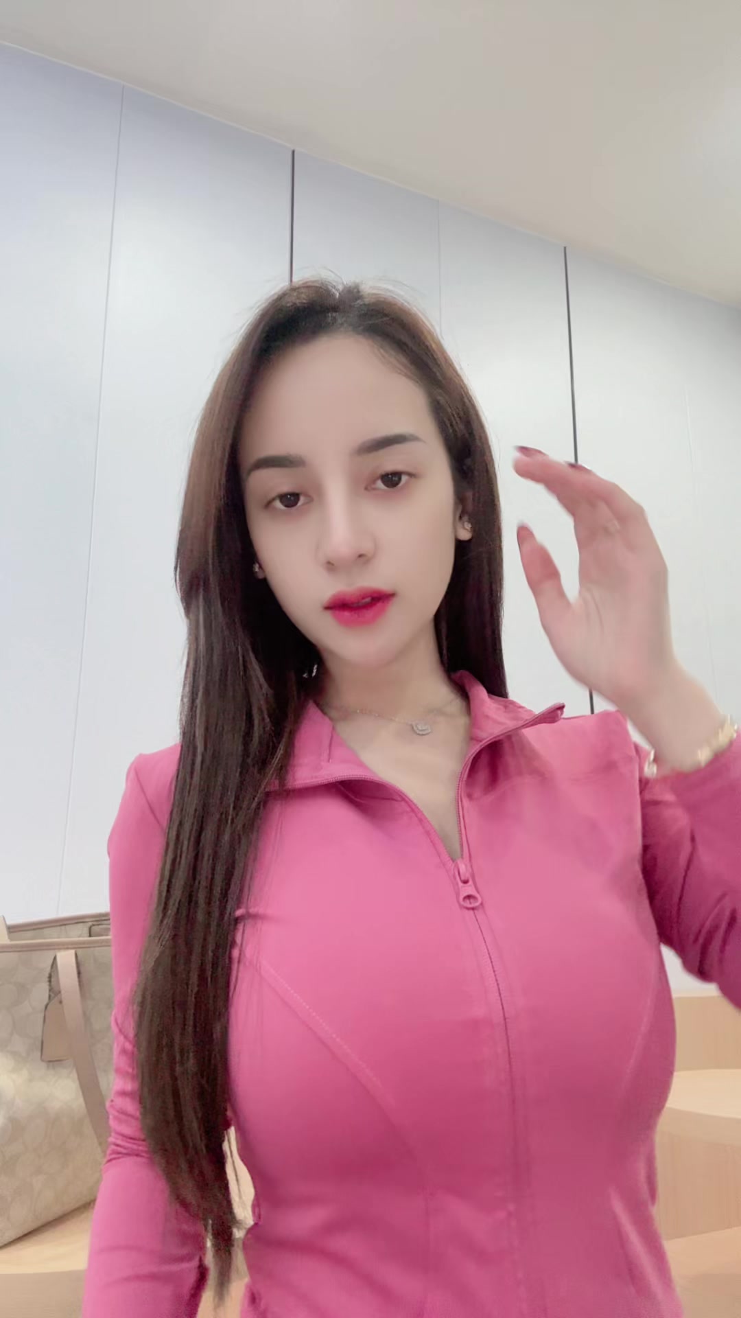 @rebeccaaaaaaaaaa22