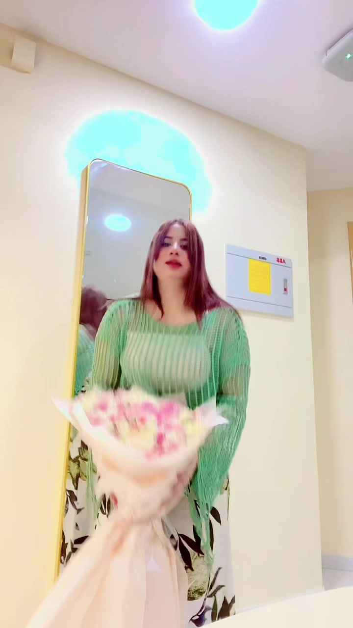 @Zara khan