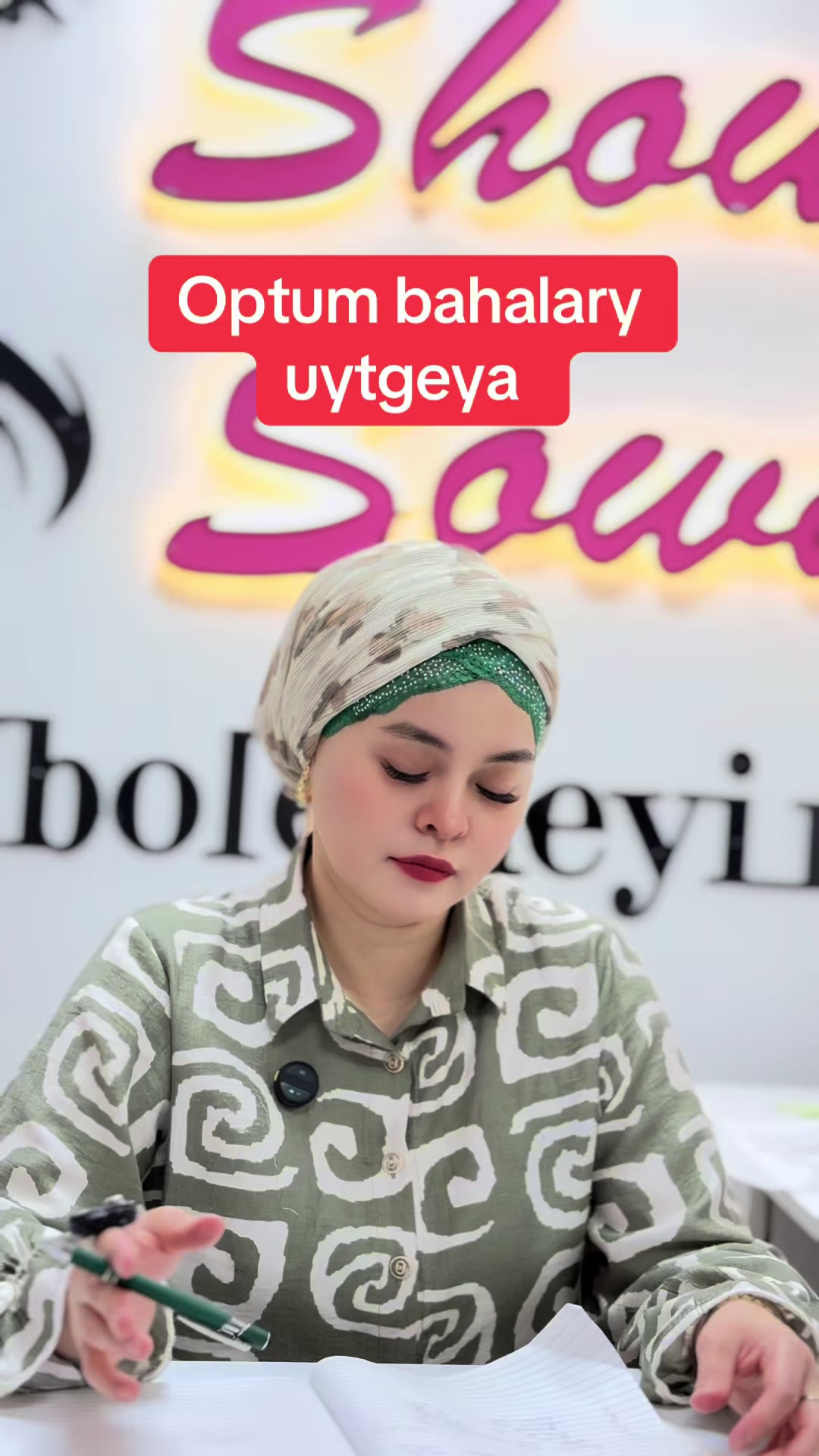 @ShowlySowda