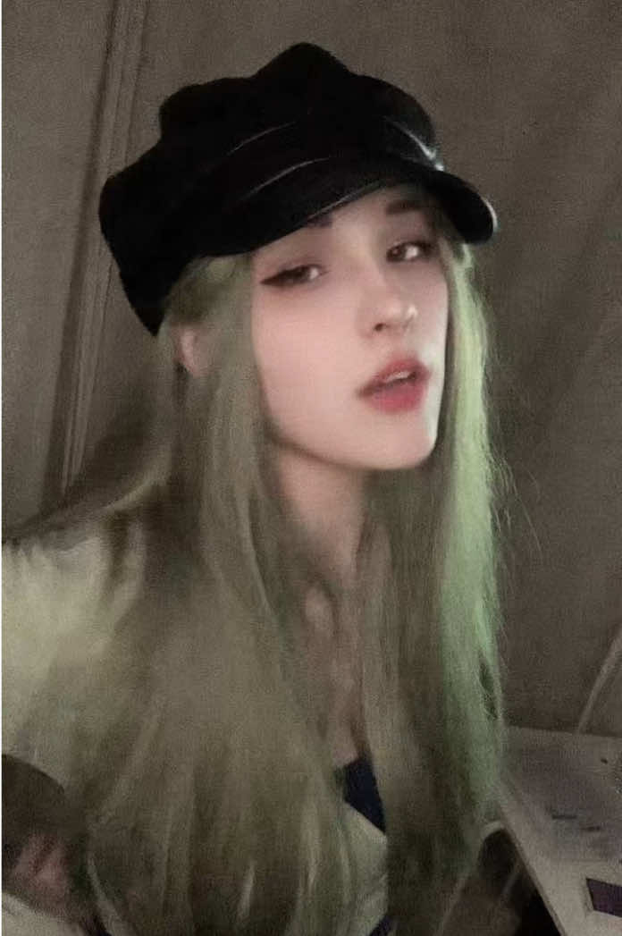 @ᗪeIicaia
