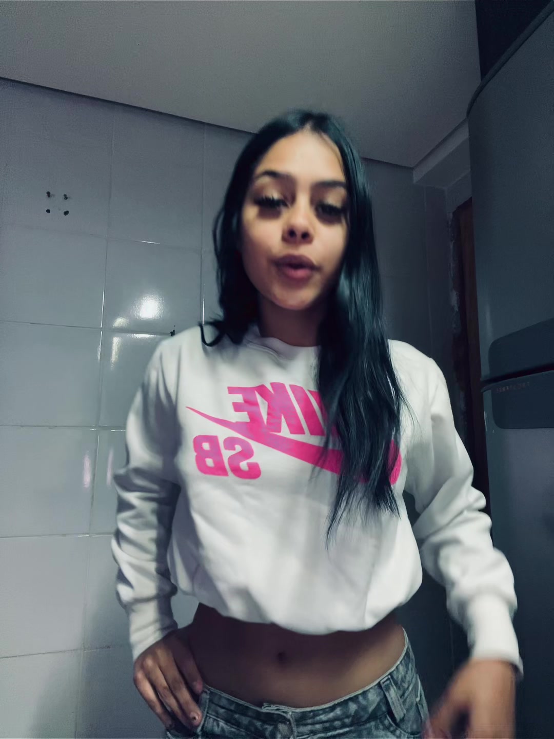 @Isinha do ghost ☹️⭐️