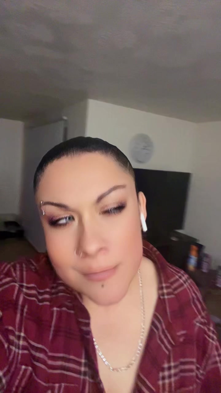 @Stephanie 🏳️🌈