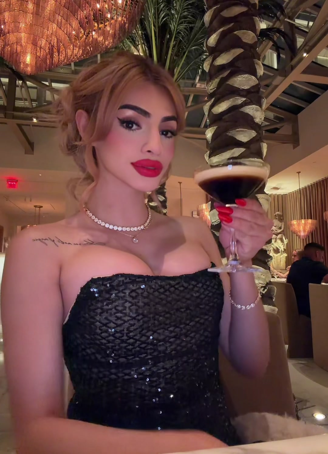 @𝒮𝑜𝒻𝒾💋