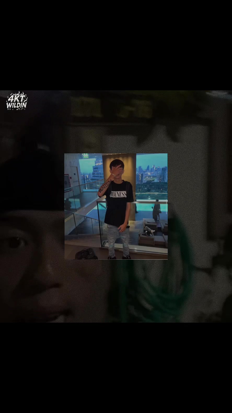 @4KT