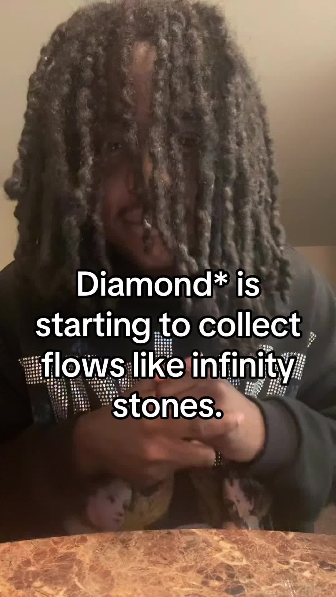 @⃟