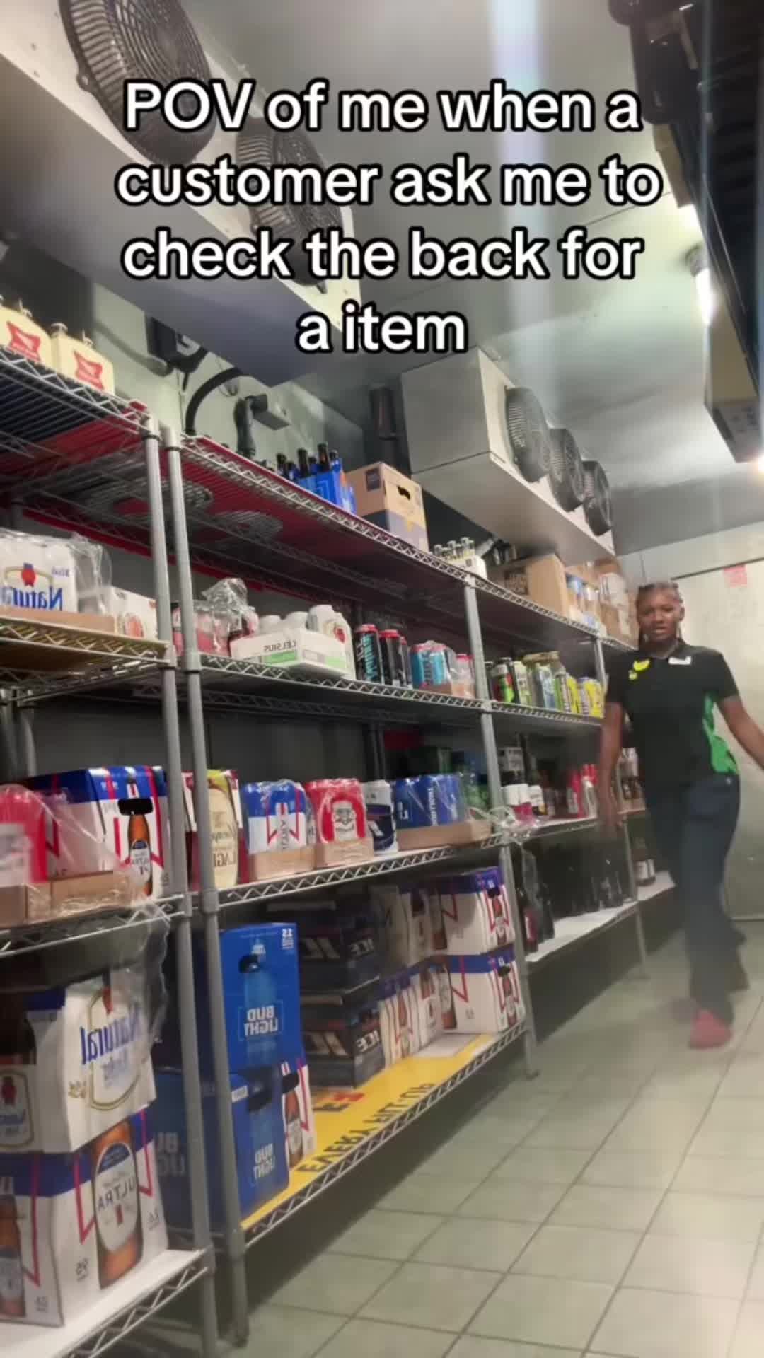 @👻