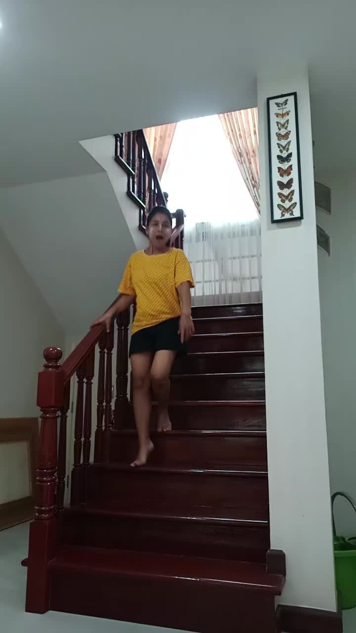 @စိတ်ထားဖြူထားဝယ်သူ🇲🇲အေးဆို