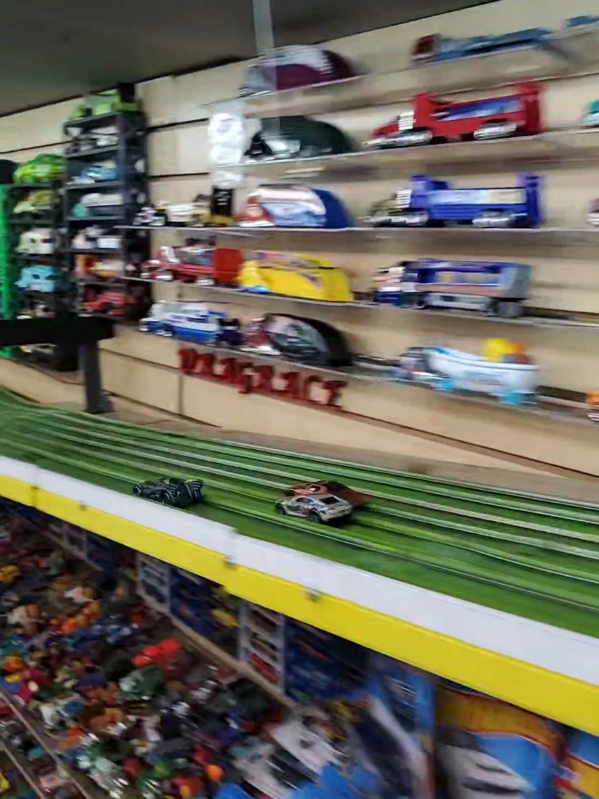 @Meal Ticket Raceway