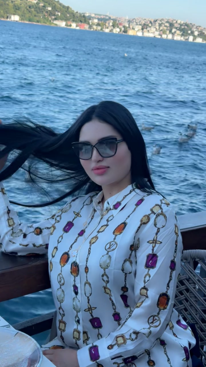 @Ahlam_Hajji