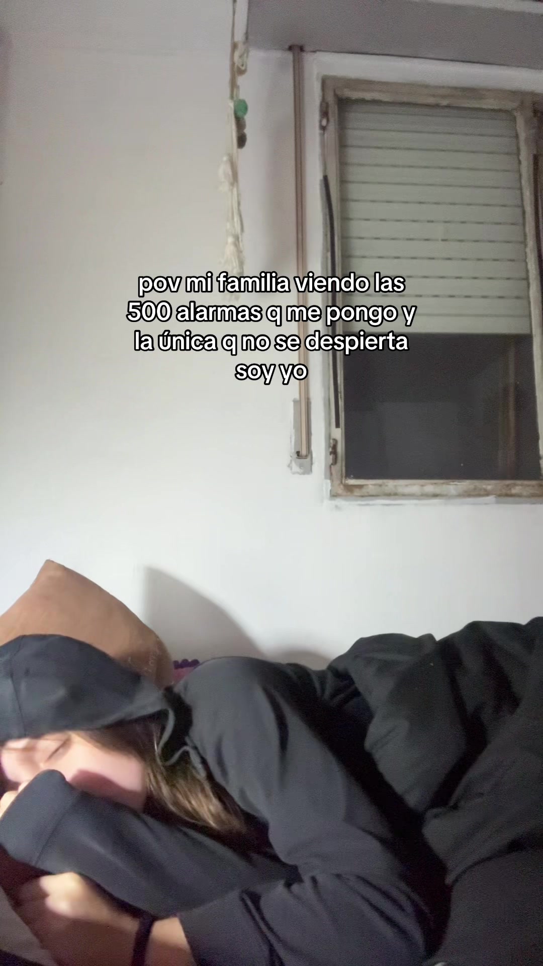 @𝒵𝑜𝑒𝓀𝓊𝓃𝒾𝓈𝒸𝒽𝒾