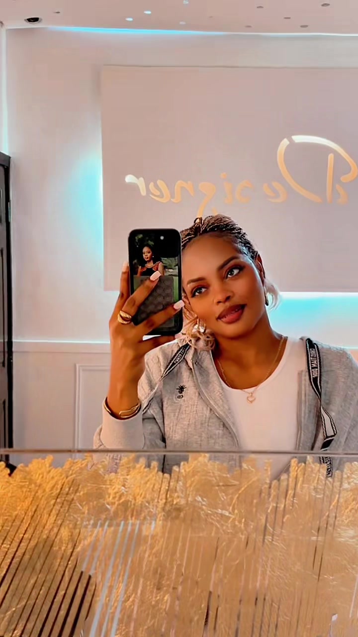 @Mimi Aurélie