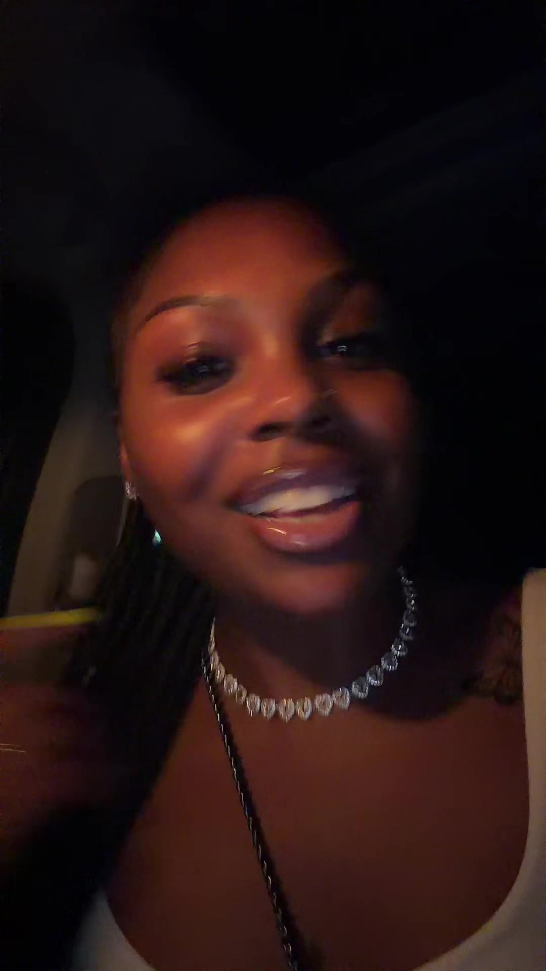 @Bri3