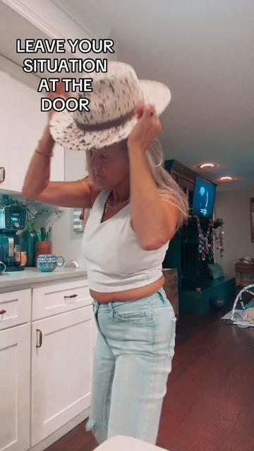 @SMALLTOWN southern girl