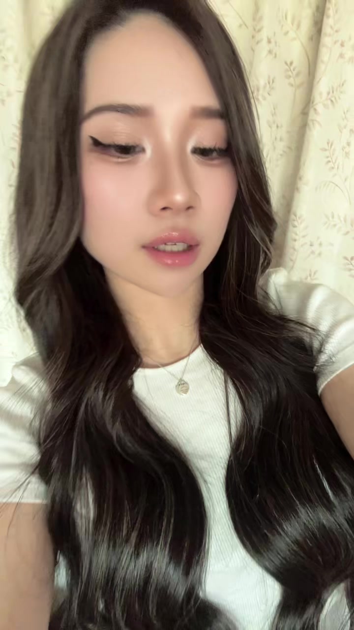 @エクボ