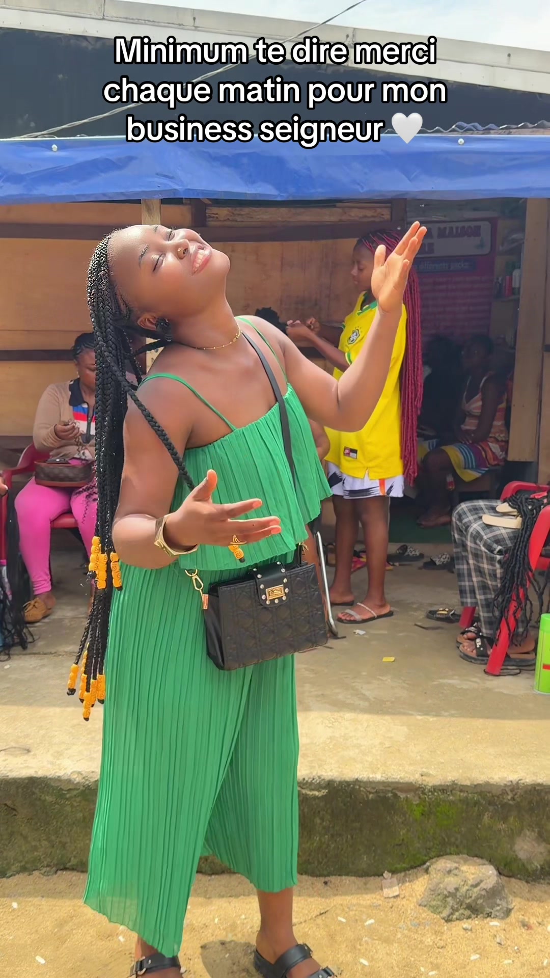 @🇨🇲ALEXIA GRENADINE🇨🇲