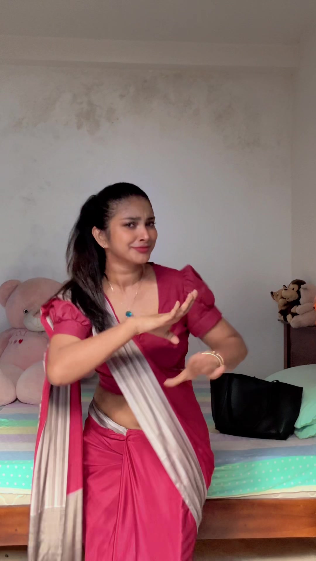 @Bhagiiii 🦋