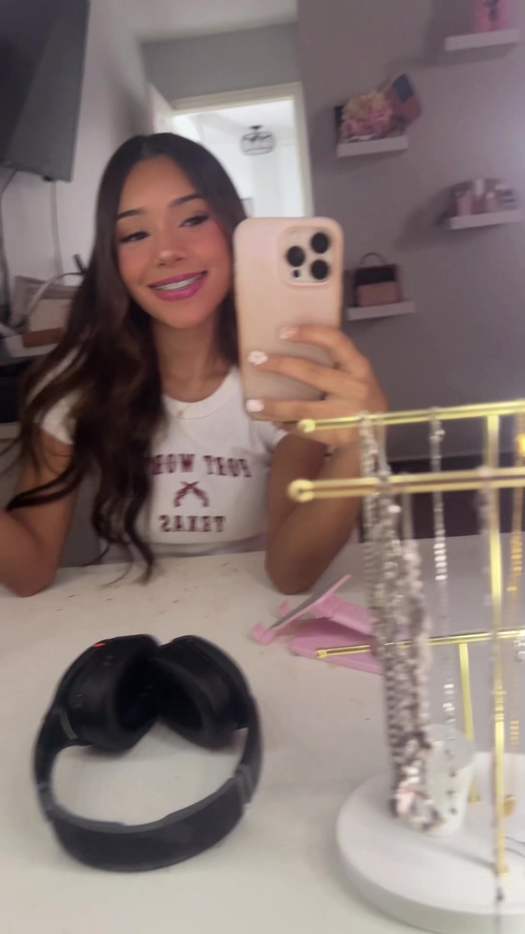 @bibi