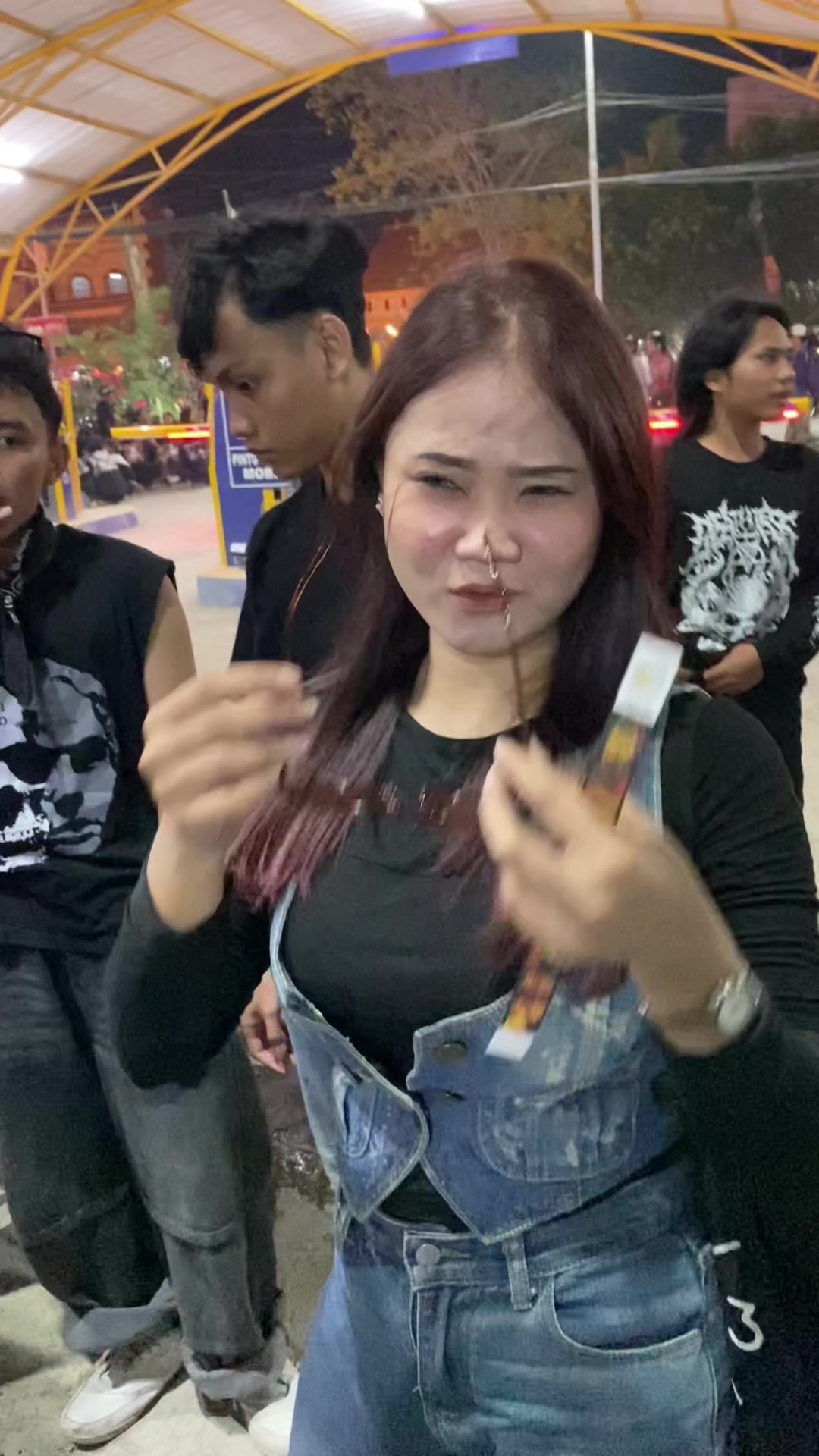 @whin🕷️