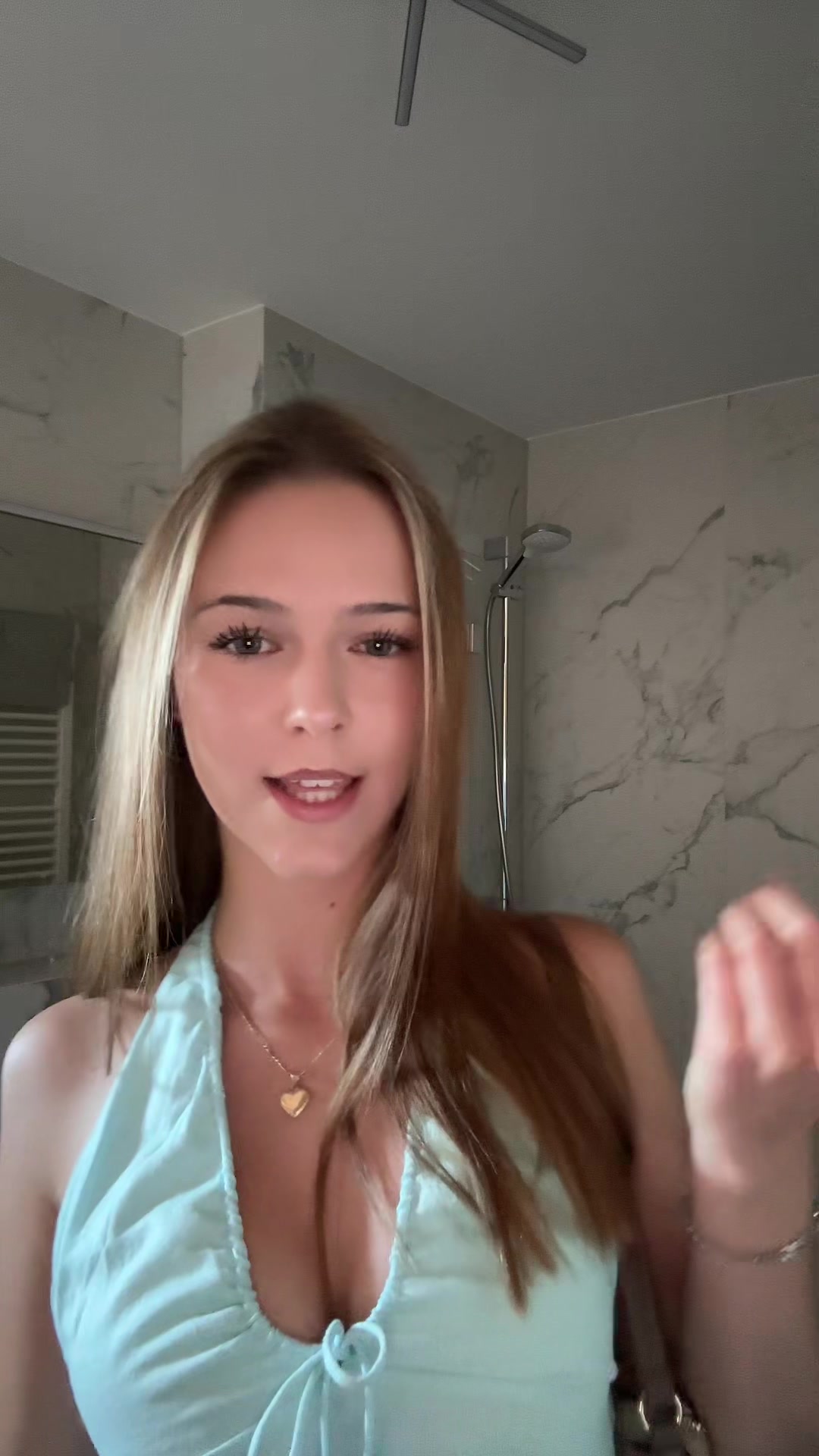 @𝐂𝐞𝐥𝐢𝐧𝐚