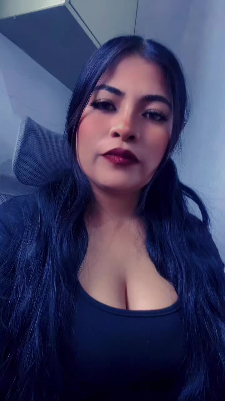 @🖤