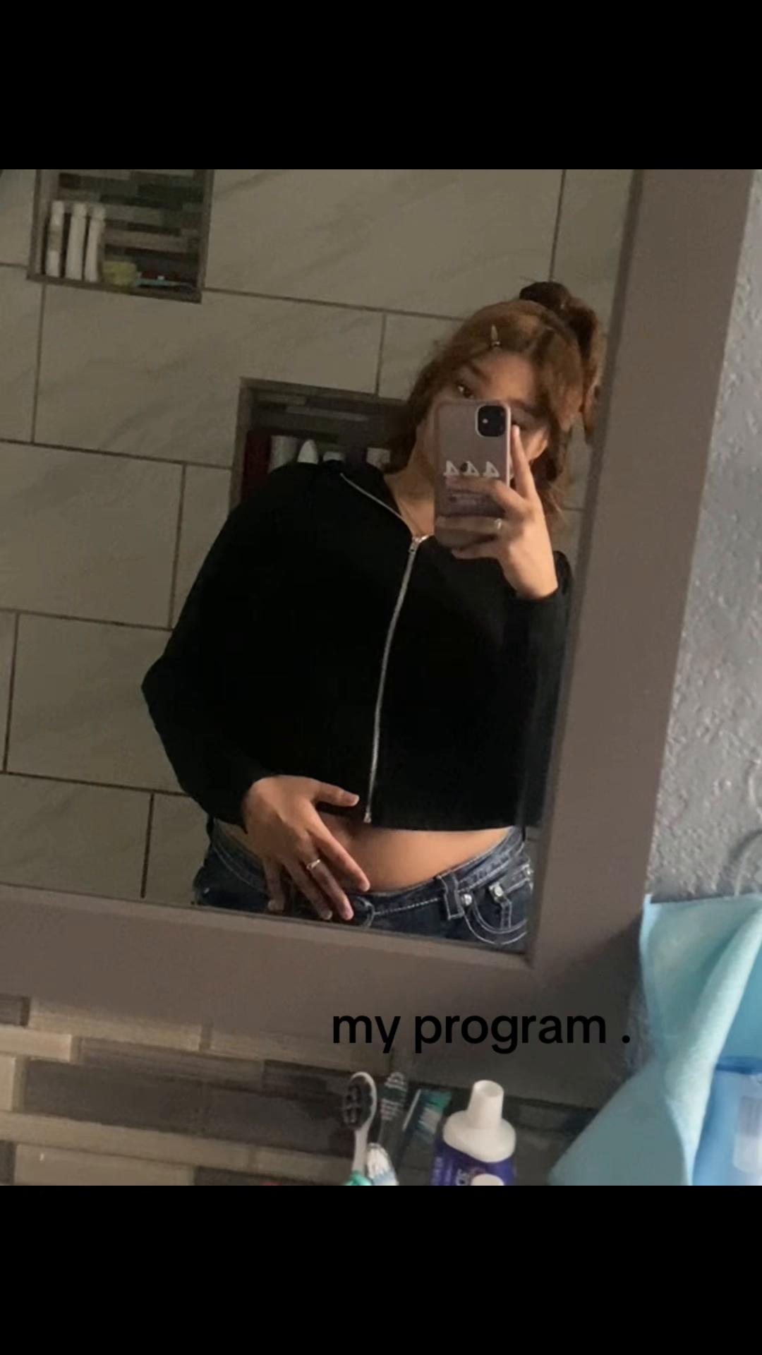 @azzy_..03