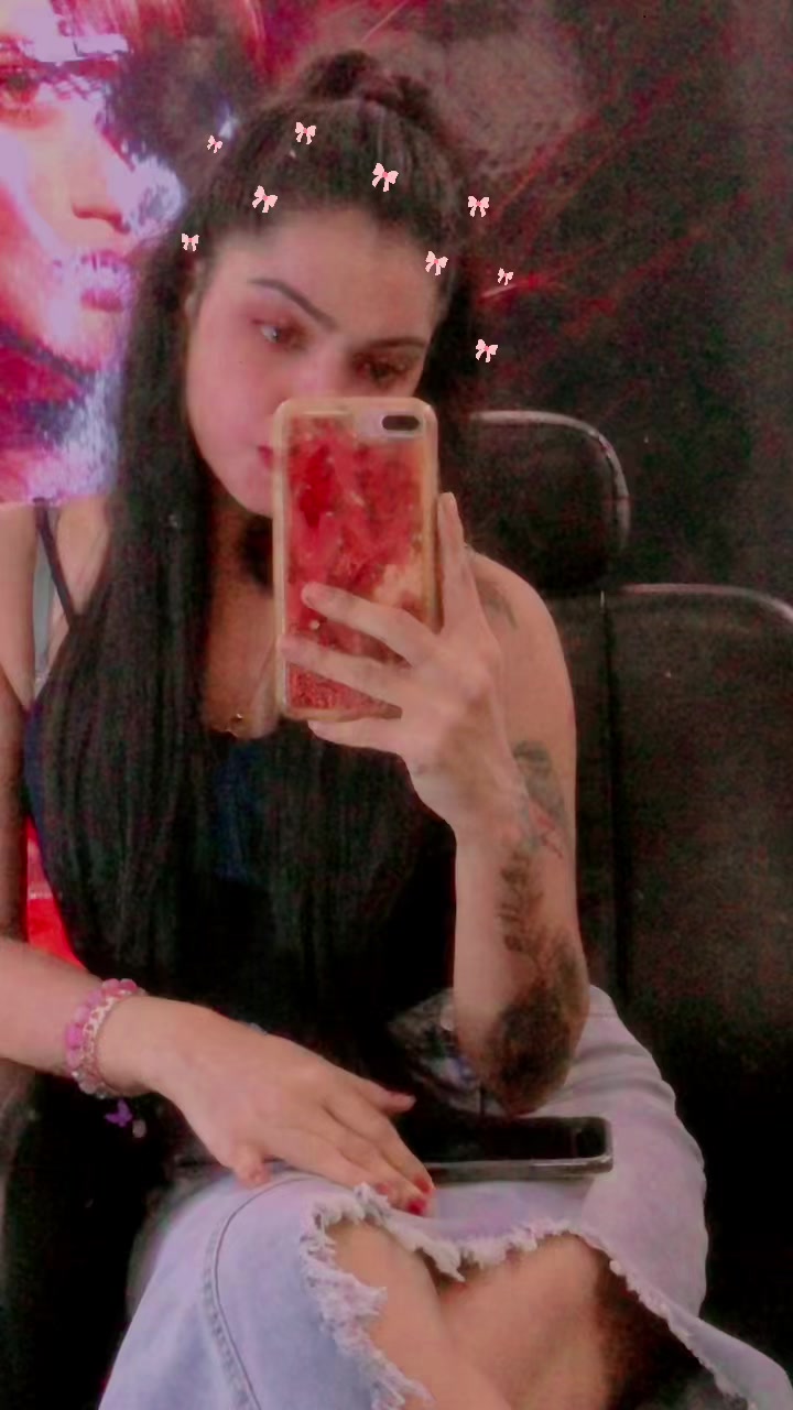 @🧿Oshi🦋~