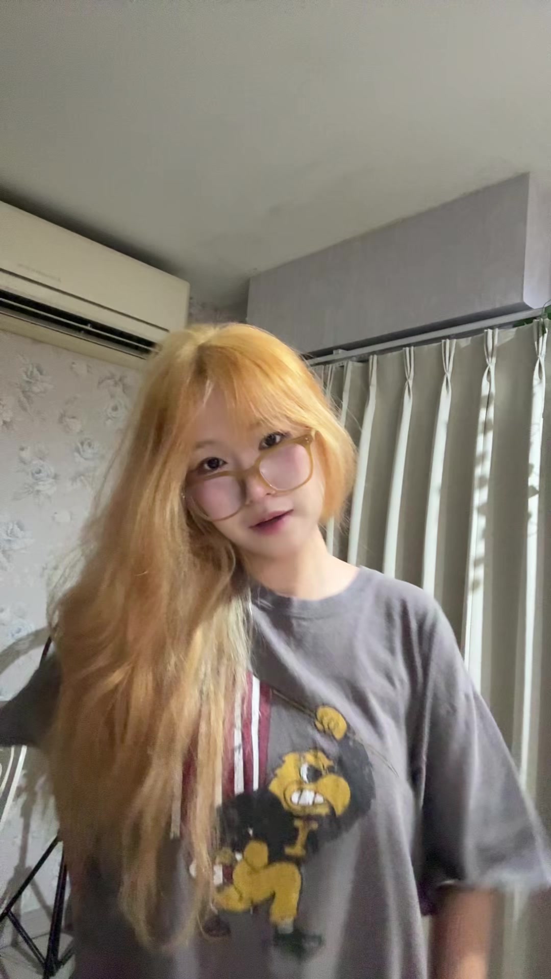 @แว่นดิวะ