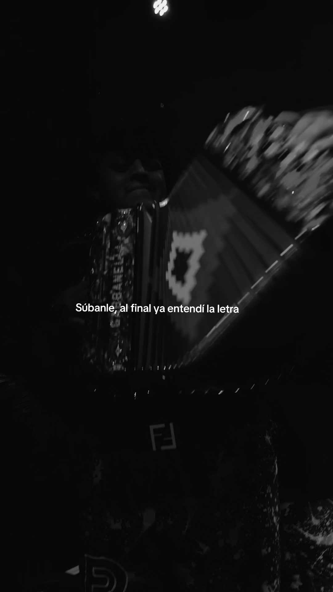 @E✩