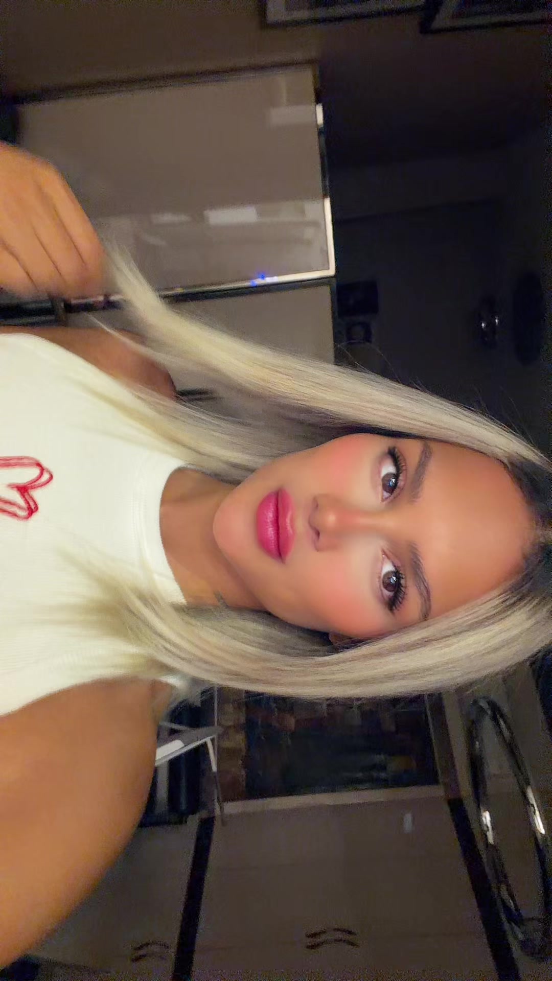 @Tina