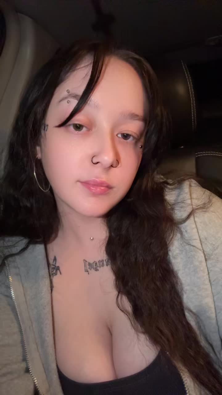 @Courtney 💰