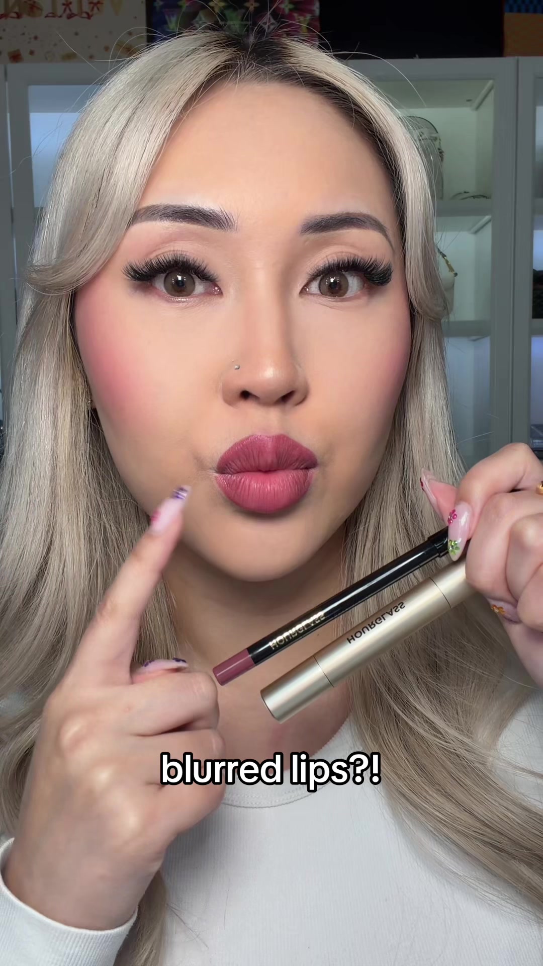 @Laura Bui