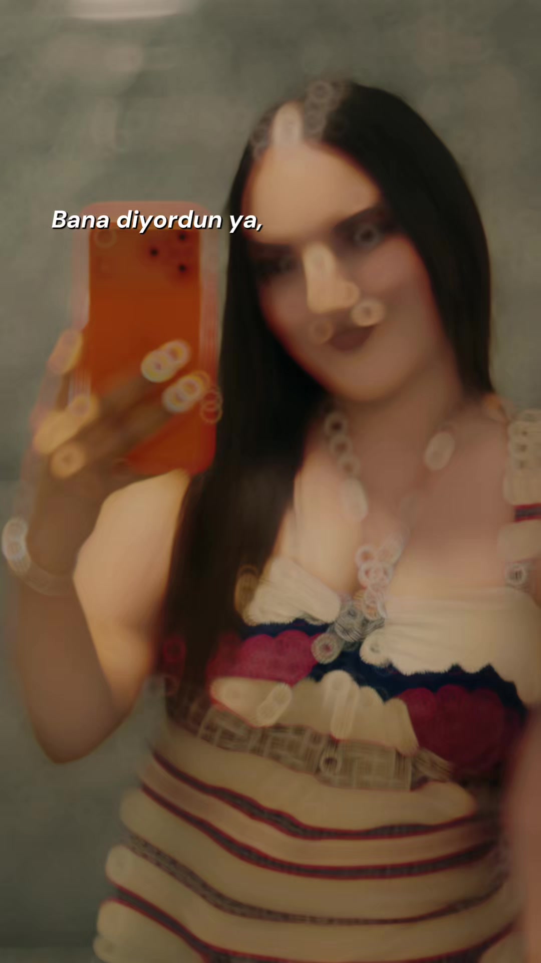 @Ava