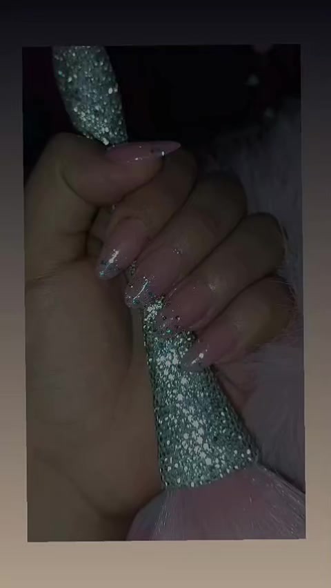 @yareᥫ᭡