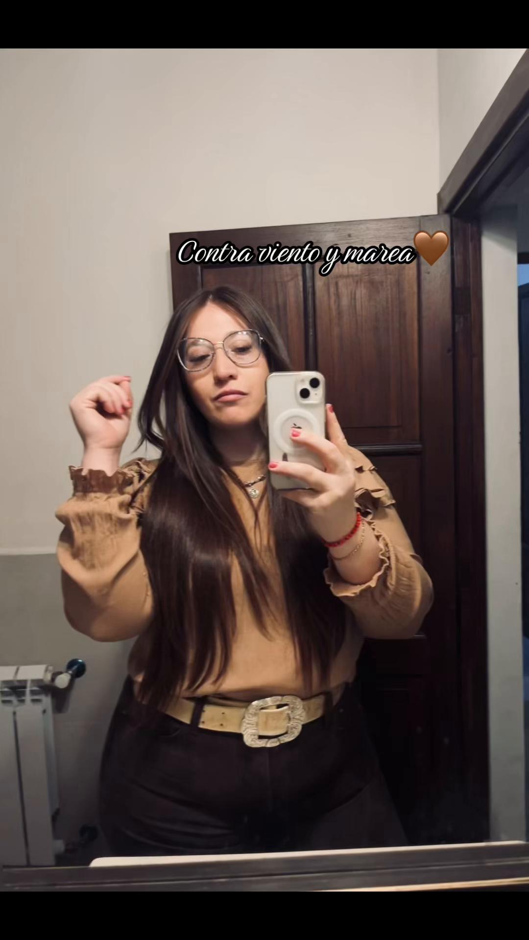 @Vicky🦋