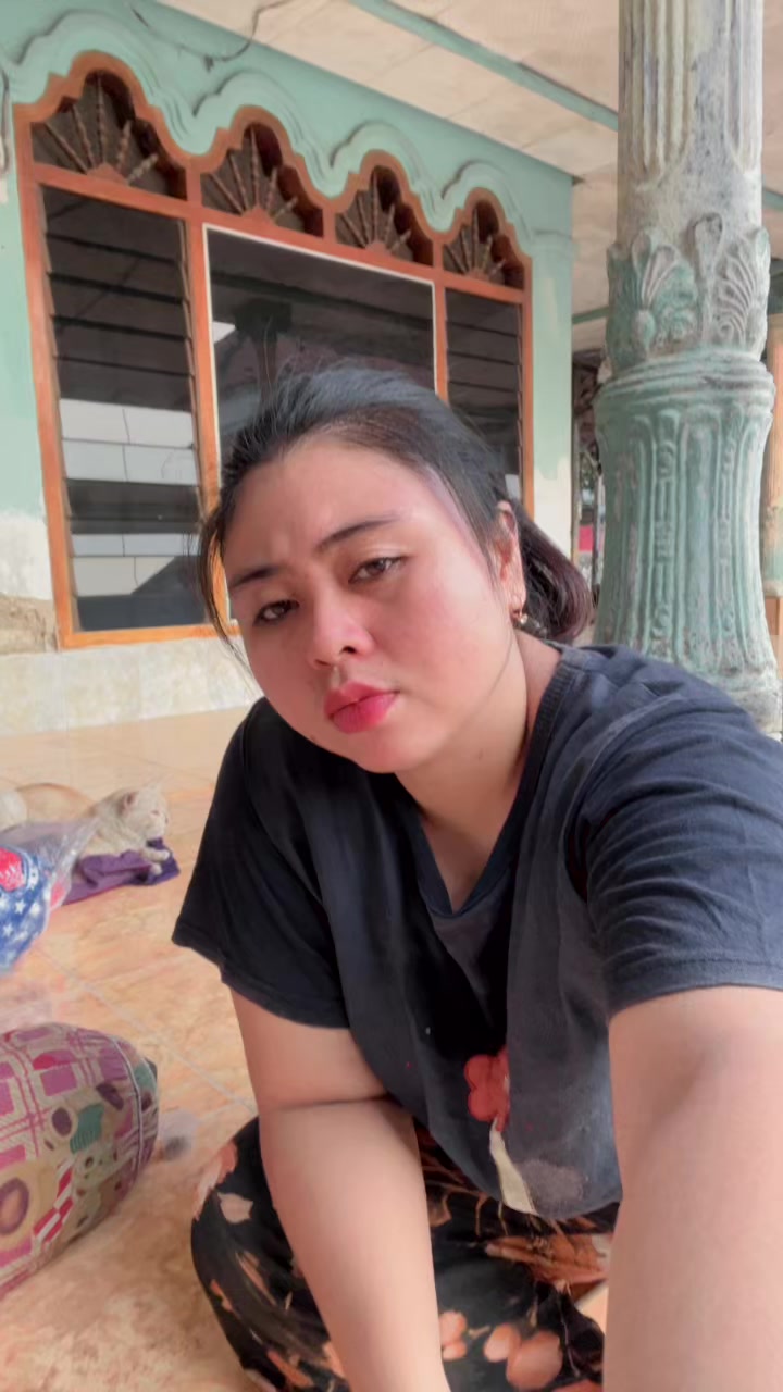 @Mimie Moe ๐ฆ