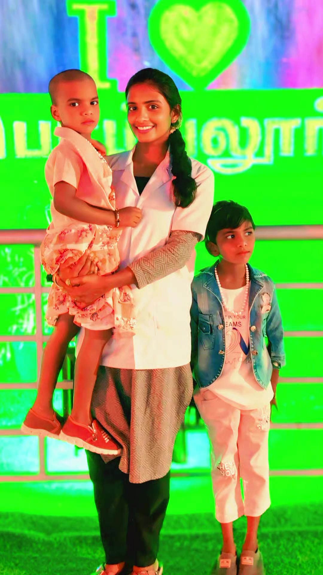 @Rajiniramya Rajiniramya