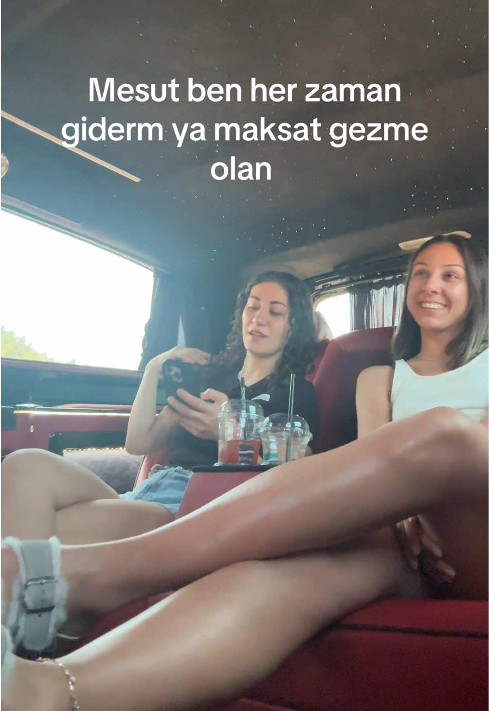 @justbeys_