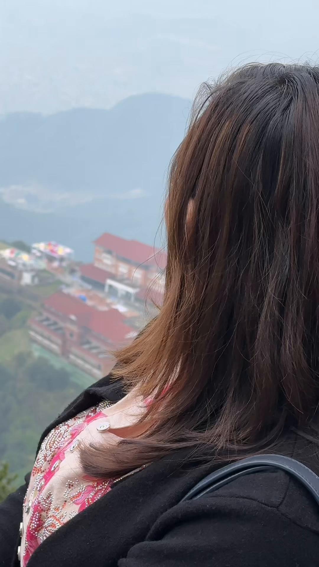 @Nisha thapa chhteri🧿