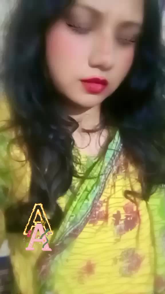 @SABA KHAN official ❤️🇵🇰