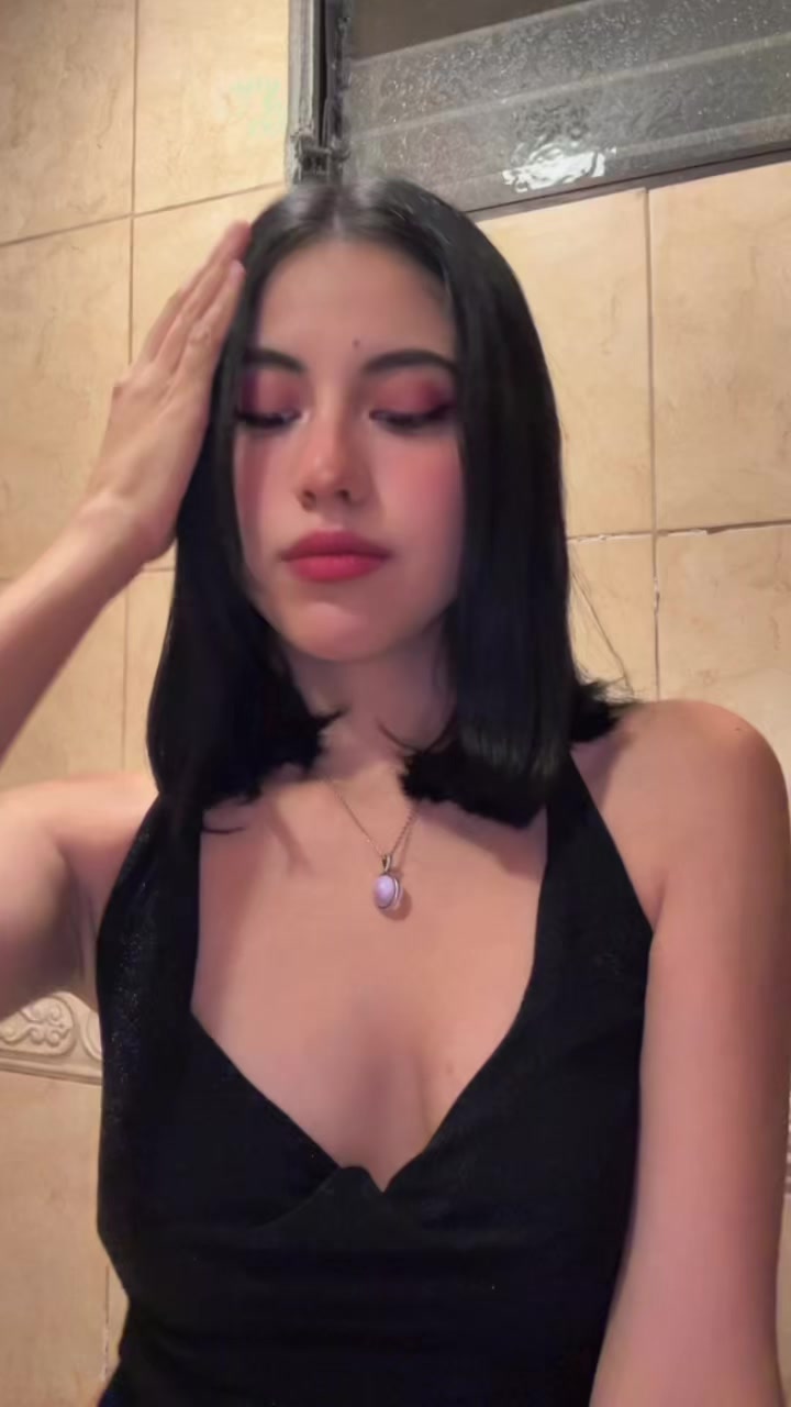 @Karina