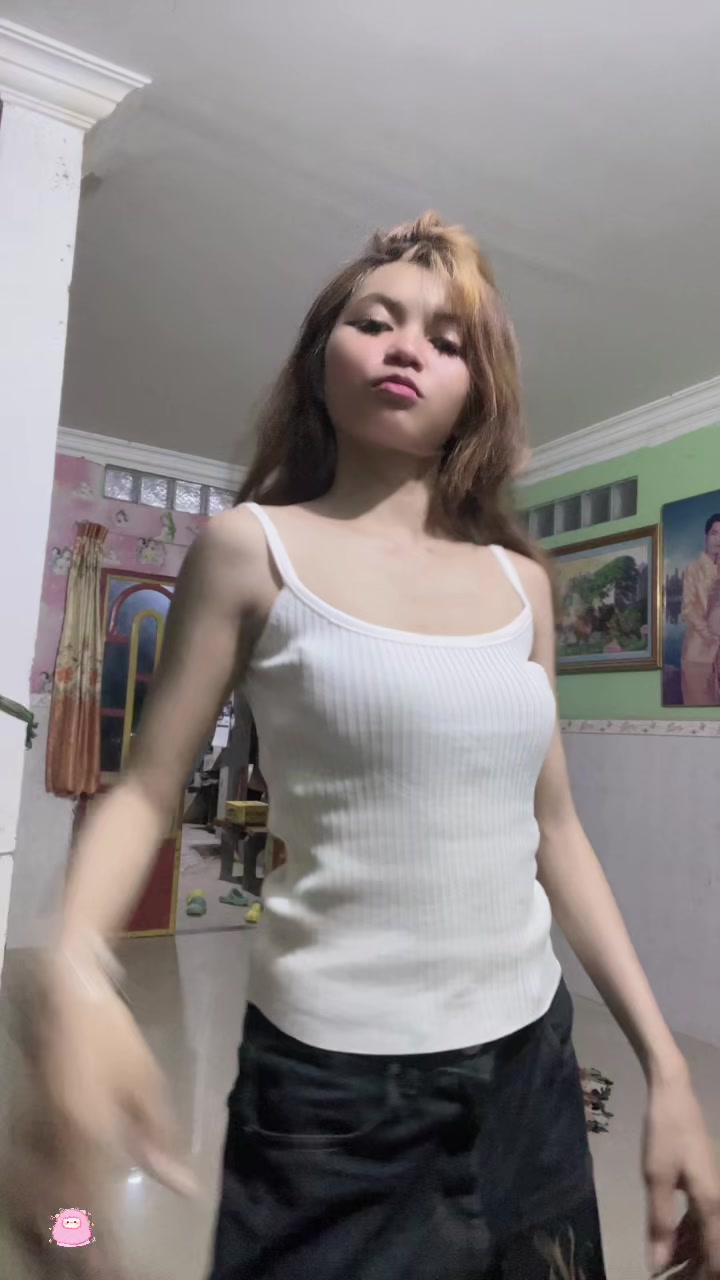 @Lyyyzaa♨️